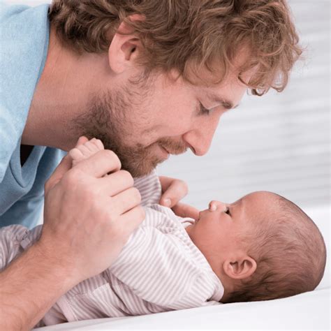 What Is The Best Advice For A New Dad 13 Fatherhood Tips And Words Of Support Motherhood Center