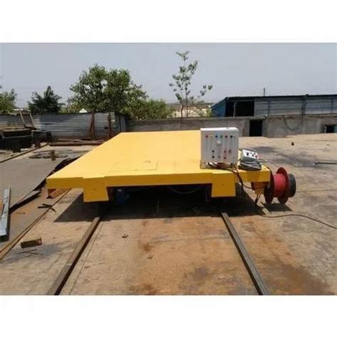 Four Wheel Industrial Transfer Trolley Load Capacity 1000 Kg At Rs