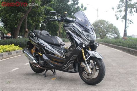 Yamaha Nmax Lama Bikin Melirik Airbrush Bodi Dan Aksesorinya Ciamik