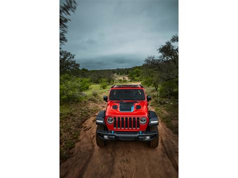 2023 Jeep Wrangler 4xe Pictures: | U.S. News