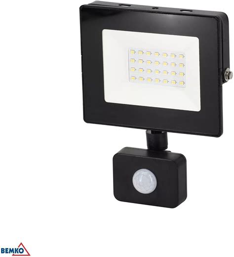 Naświetlacz Led Smd Kastel 20W 6000K 1650Lm Ip65 Czarny Cz Pir Ceny