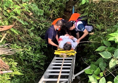 登大凍山避讓後方來車 男子墜落溪溝獲救 中華日報中華新聞雲