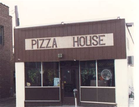 Pizza House/Pizza Chef Has a Long History in Downtown Cranford ...