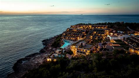 Six Senses Ibiza el lujo mediterráneo Black Label