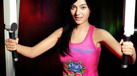 Amrita Rao Red Hot Pics Wallpaper HD Indian Celebrities 4K Wallpapers Images And Background
