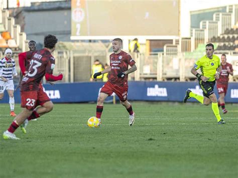 Weihnachtsmatch In Bozen Der Fcs Trifft Auf Reggiana S Dtirol News