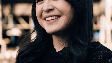 Mengenal Lebih Dekat Bernadya, Penyanyi Muda Viral di Spotify dengan ...