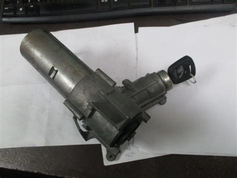 Замок зажигания Форд Фокус 1 с МКПП 5S4Z11582BB, 98BGF3697AA с 1 ключом ...
