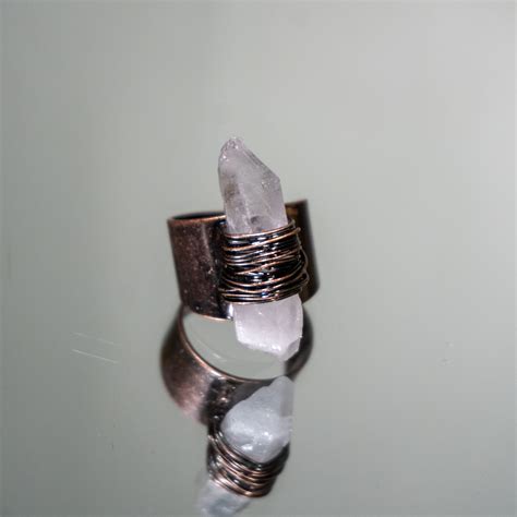 quartz ring   crystal council