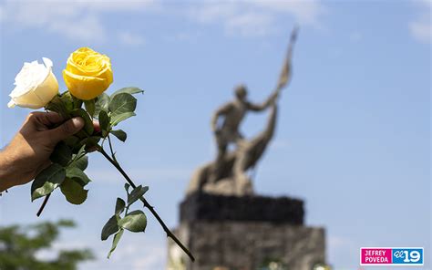 CNU Y Comunidad Universitaria Rinden Homenaje A La Gesta Heroica De La