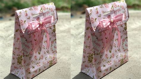 Diy Paper Bag Dari Kertas Kado In 2020 Diy Paper Bag Diy Paper Kado