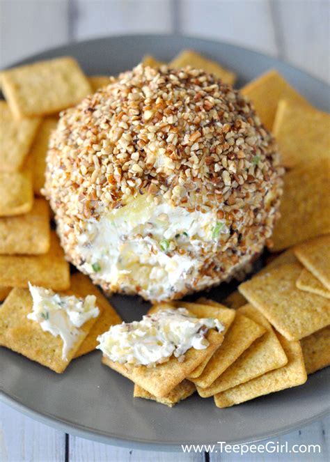 Easy And Delicious Cheese Ball Ricetta Formaggio Fatto In Casa