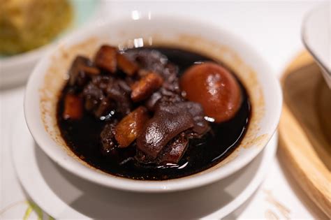 Knuckles Pictures | Download Free Images on Unsplash