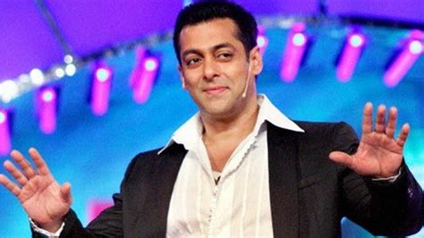 Salman Khan Puts Remosouzas Dance Film On Hold For ‘race 3 Hindi