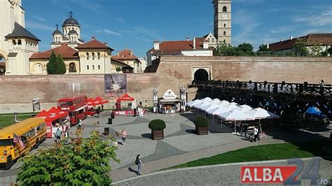 Foto Video A Nceput Alba Carolina Food Fest A Doua Edi Ie La Alba