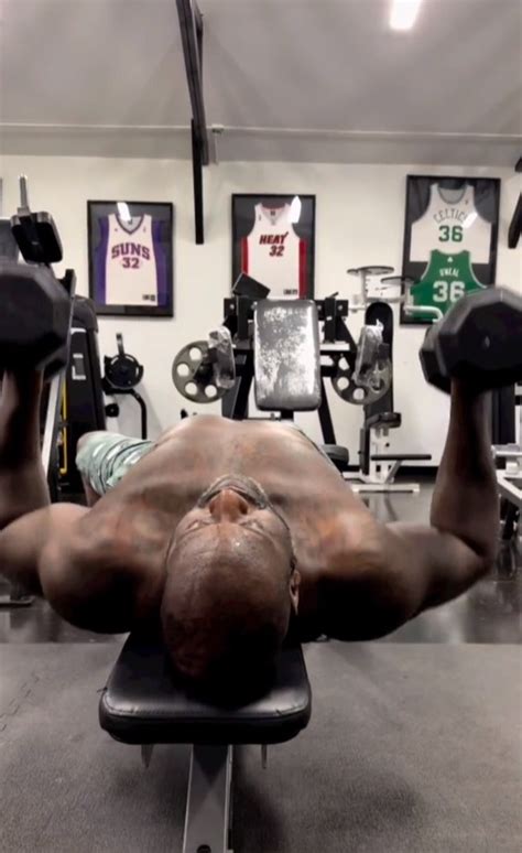 Inside Nba Legend Shaquille Oneals Incredible Body Transformation