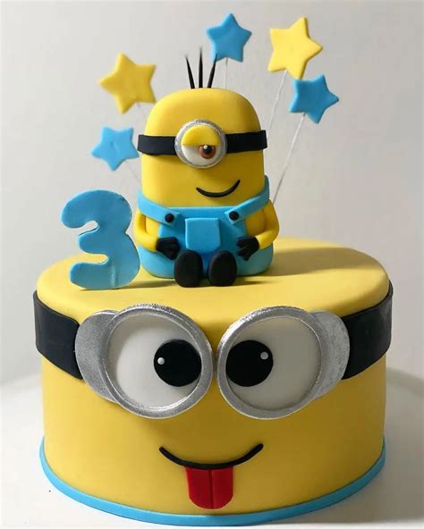 15 Super Cool Minion Cake Ideas In 2024 Minion Birthday Cake Minion