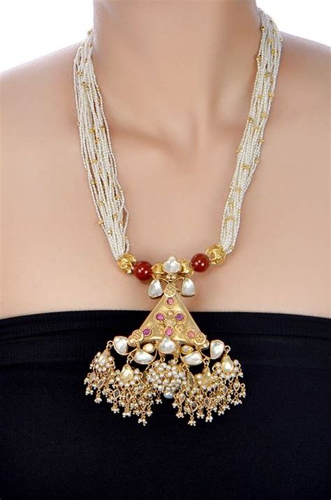 Amrapali | Jewelry, Precious jewelry, Online jewelry store