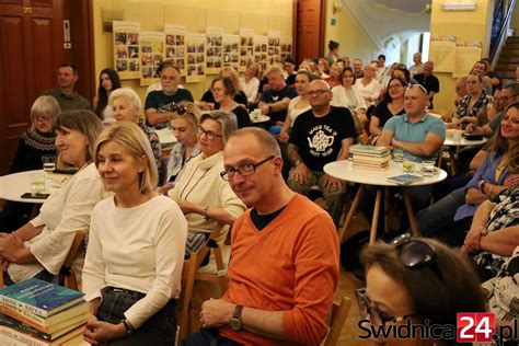 Andrzej Stasiuk Opowiada O Swojej Nowej Ksi Ce Rzeka Dzieci Stwa W