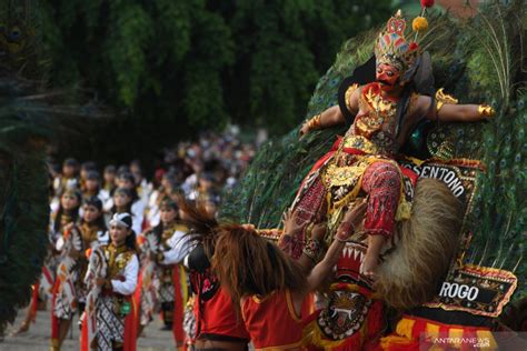 Menerka Pesan Tersirat Reog Ponorogo Antara News