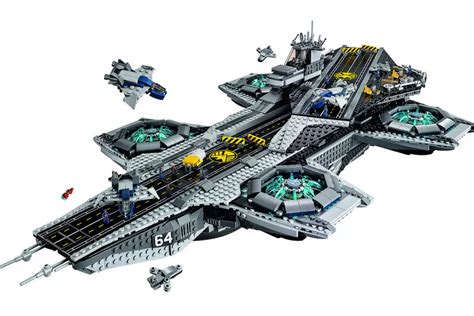 The LEGO Avengers Helicarrier Will Make Your Inner Child Weep Tears of Joy