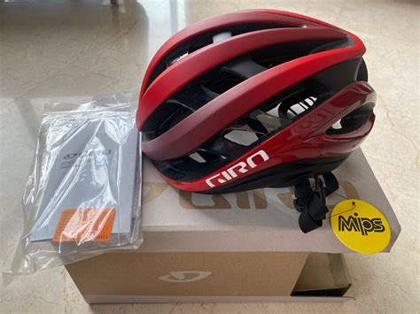 Giro Aether Spherical MIPS Road Helmet Sports Equipment Bicycles