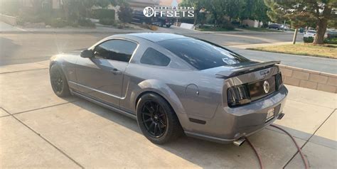 2006 Ford Mustang With 22 Aodhan Ds02 And 26540r19 Nitto 45 Off