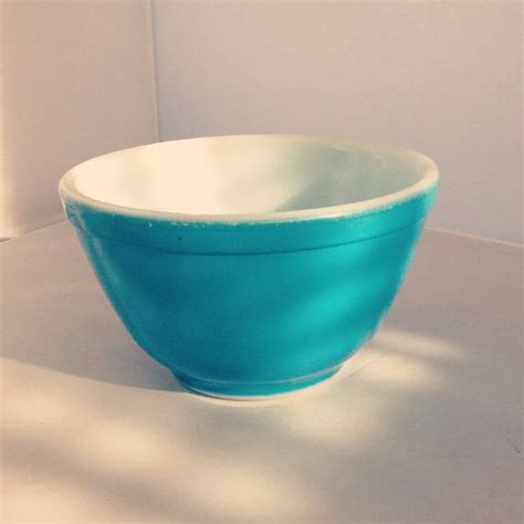 Petite Blue Pyrex Primary Small Mixing Bowl By Junkindatrunkgirls 12