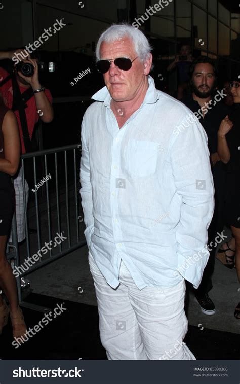 Nick Nolte Warrior World Premiere Arclight Stock Photo 85390366 ...