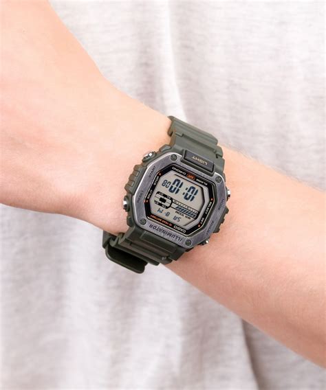 Casio Mwd H Avef Zegarek Sport Zegarownia Pl