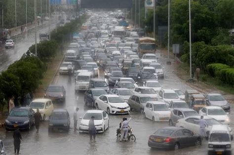 Heavy Rain Thunderstorm Expected In Karachi From Tomorrow Startup