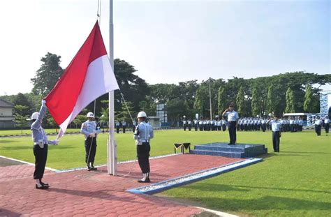 Pupuk Semangat Patriotisme Prajurit Lanud Muljono Surabaya Gelar