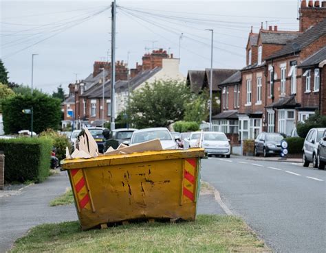 Low Cost Skip Hire In Eastbourne Weekend Hire Available Martin Skip