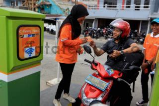 Sistem Parkir Elektronik Di Stasiun Bogor DATATEMPO