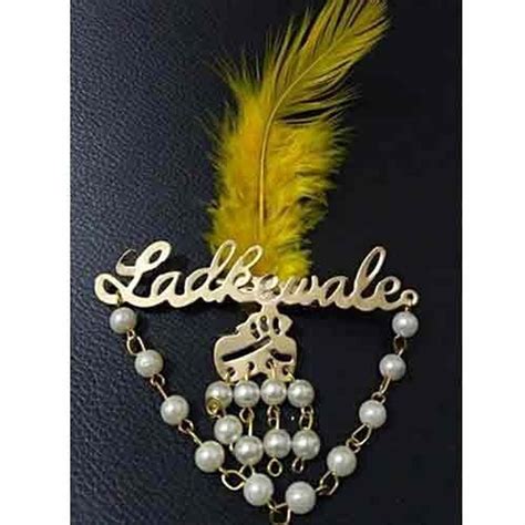 Golden Yellow Fur Ladkewale Wedding Brooch At Rs 18 Piece In New Delhi