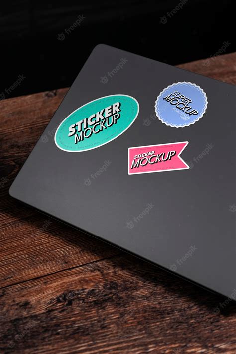 Premium PSD | Adhesive sticker on laptop device