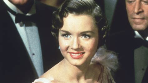 Celebrating Debbie Reynolds A Look Back At The Film Legend S Most Iconic Roles Entertainment