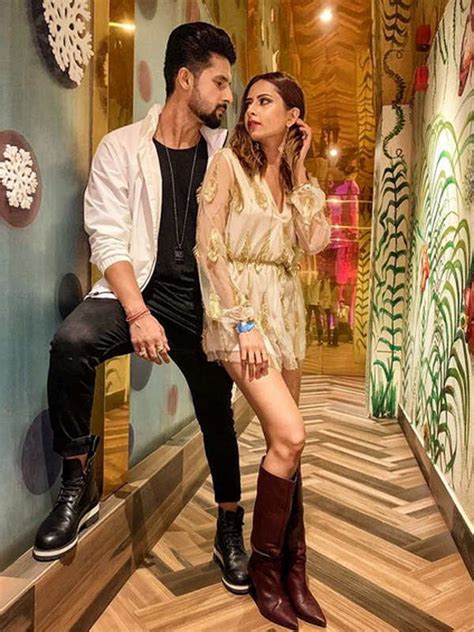 Ravi Dubey And Sargun Mehta Ring In Their Th Wedding Anniversary The