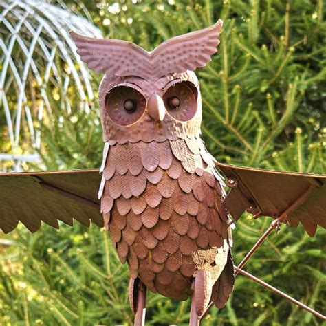 Large Rocking Owl Winston With Solar Eyes And Wings