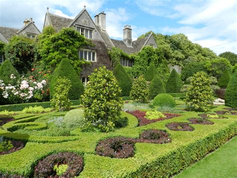 "Abbey House Gardens" by Cees Zeelenberg at PicturesofEngland.com