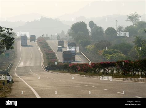 Nh7 national highway india hi-res stock photography and images - Alamy