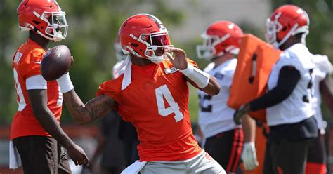 WATCH: Cleveland Browns Release Deshaun 'Dots' Watson Minicamp ...