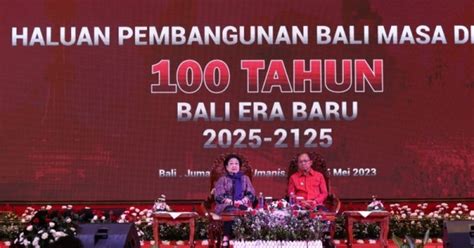 Megawati Hadir Dalam Seminar Haluan Pembangunan Bali Masa Depan 100