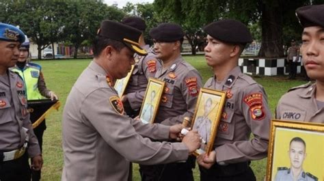 Melanggar Kode Etik 4 Anggota Polres Lampung Tengah Dipecat