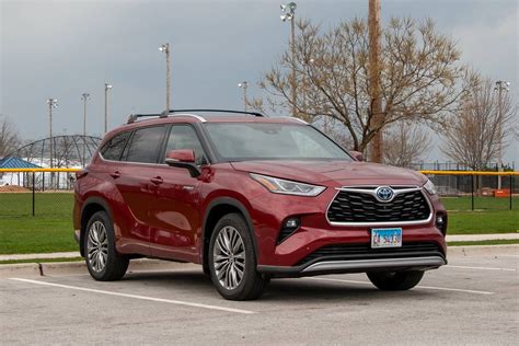 2020 Toyota Highlander Specs Prices Mpg Reviews And Photos