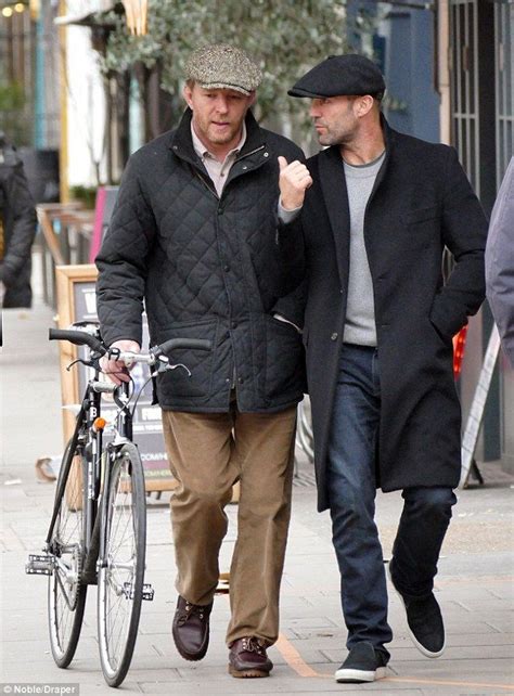 Guy Ritchie and Jason Statham wear matching caps for lads' day out | Jason statham, Mens trendy ...