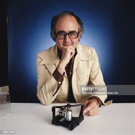 James Burke Science Historian Photos and Premium High Res Pictures ...