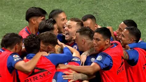 En dramática tanda de penales Cruz Azul avanza a los 16vos de final