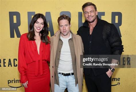 serinda swan  stock  high res pictures  images