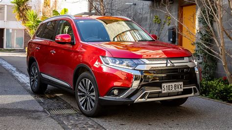 2019 Mitsubishi Outlander Pricing And Specs Drive